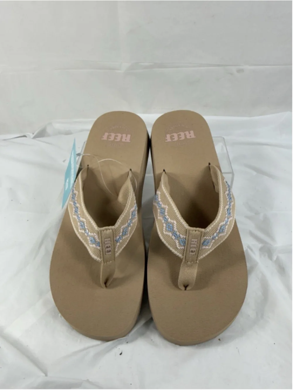 Reef Beige Foam Flip Flops Womens Size 8 Casual Beach Sandals
